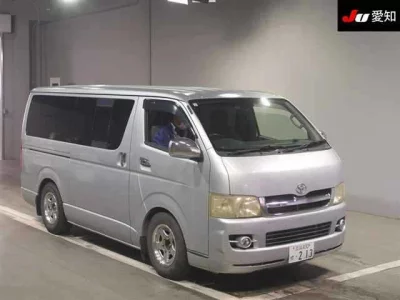 Toyota HiAce Van
