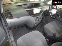 Toyota NOAH лот № 30632 оценка 3.5  с аукциона в Японии 2