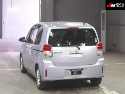 Toyota Spade