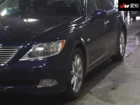 Lexus LS лот № 30614 оценка 4  с аукциона в Японии 6