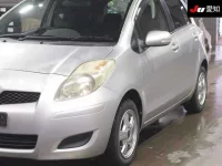 Toyota VITZ лот № 30692 оценка 3.5  с аукциона в Японии 6