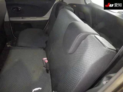 Toyota VITZ  с аукциона в Японии