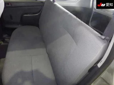 Toyota SUCCEED  с аукциона в Японии