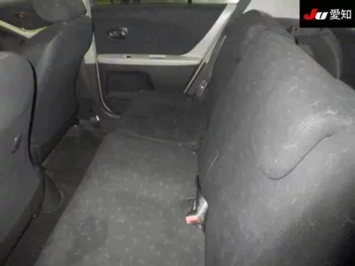 Toyota VITZ  с аукциона в Японии