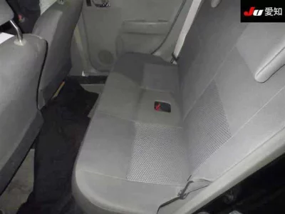 Toyota PIXIS EPOCH  с аукциона в Японии