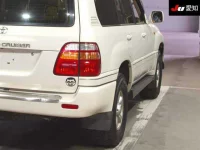 Toyota LAND CRUISER лот № 30444 оценка 3.5  с аукциона в Японии 7