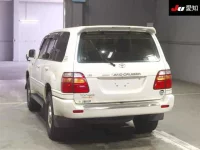 Toyota LAND CRUISER лот № 30444 оценка 3.5  с аукциона в Японии 1