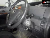 Toyota RACTIS лот № 30646 оценка 3.5  с аукциона в Японии 4