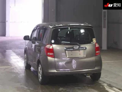 Toyota RACTIS  с аукциона в Японии