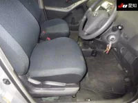 Toyota VITZ лот № 30462 оценка 3.5  с аукциона в Японии 5