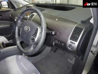 Toyota Prius лот № 30466 оценка 3.5  с аукциона в Японии 4