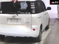 Toyota SIENTA лот № 30427 оценка 3  с аукциона в Японии 7