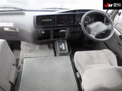 Toyota COASTER