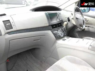 Toyota ESTIMA HYBRID