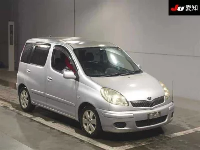 Toyota FUNCARGO  с аукциона в Японии