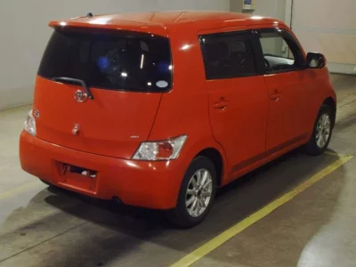 Toyota bB