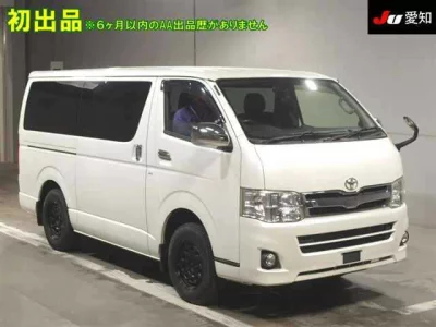 Toyota HiAce Van