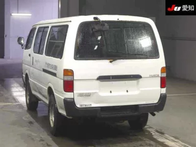 Toyota HiAce Van
