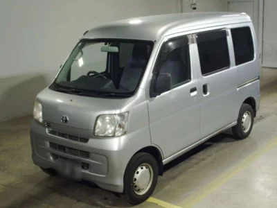 Toyota Pixis Van