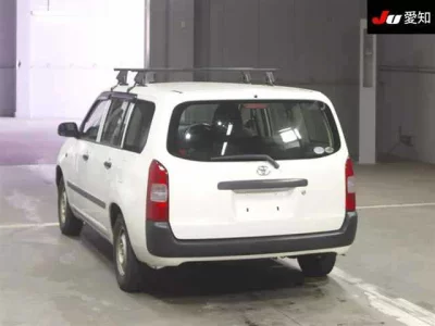 Toyota PROBOX  с аукциона в Японии
