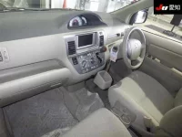 Toyota RAUM лот № 30668 оценка 3.5  с аукциона в Японии 2