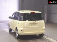 Toyota SIENTA лот № 30625 оценка R  с аукциона в Японии 1