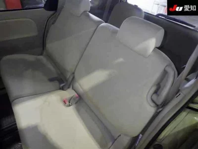 Toyota SIENTA  с аукциона в Японии