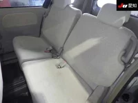 Toyota SIENTA лот № 30649 оценка 3.5  с аукциона в Японии 3