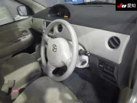 Toyota SIENTA лот № 30590 оценка 4  с аукциона в Японии 4