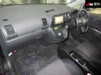 Toyota WISH лот № 30558 оценка 3.5  с аукциона в Японии 2
