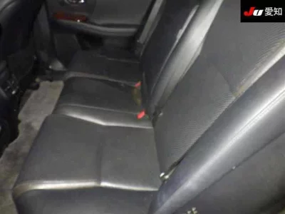 Lexus HS  с аукциона в Японии