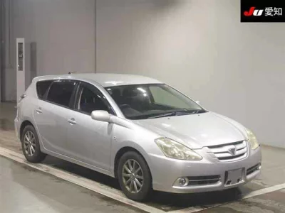 Toyota CALDINA  с аукциона в Японии