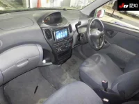 Toyota FUNCARGO лот № 30679 оценка 3.5  с аукциона в Японии 2