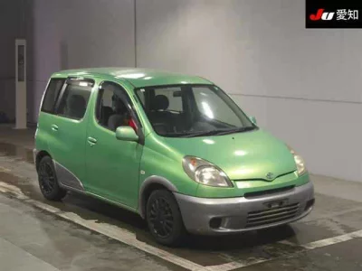 Toyota FUNCARGO  с аукциона в Японии