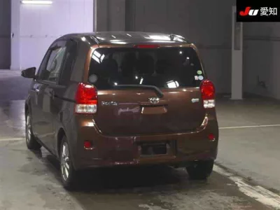 Toyota Spade