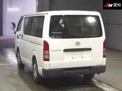 Toyota RegiusAce