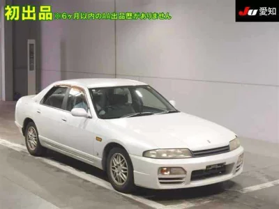 Nissan SKYLINE  с аукциона в Японии