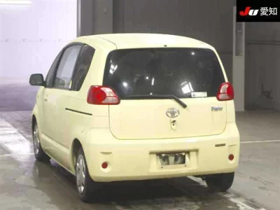 Toyota PORTE  с аукциона в Японии