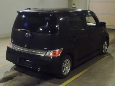 Toyota BB  с аукциона в Японии