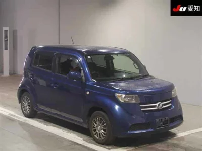 Toyota BB  с аукциона в Японии