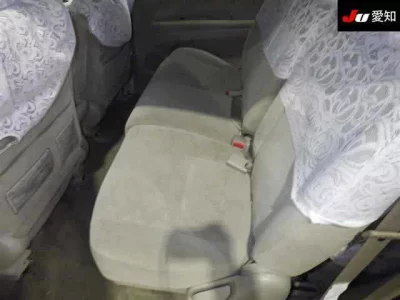 Toyota Ipsum