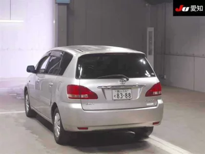 Toyota Ipsum