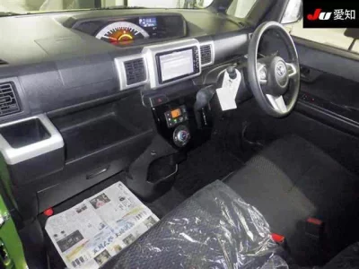 Toyota PIXIS MEGA