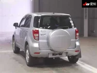 Toyota RUSH лот № 30833 оценка R  с аукциона в Японии 1