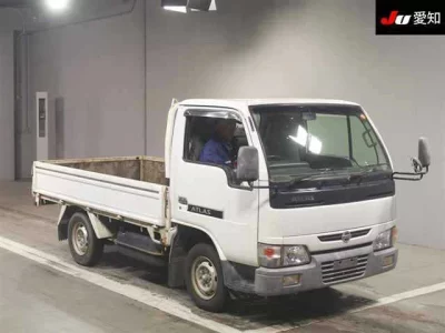 Nissan ATLAS  с аукциона в Японии