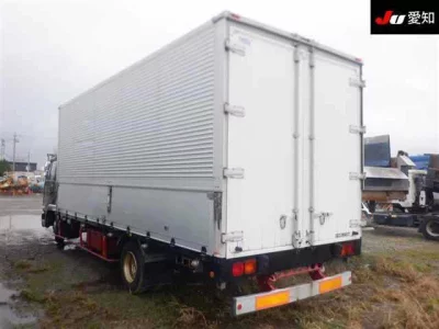 Nissan CONDOR