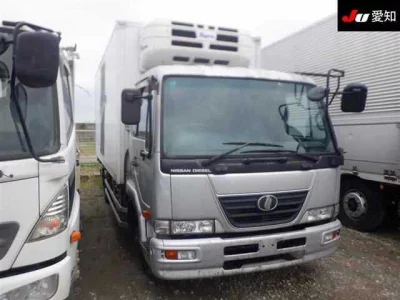 Nissan CONDOR