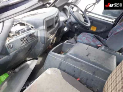 Nissan CONDOR