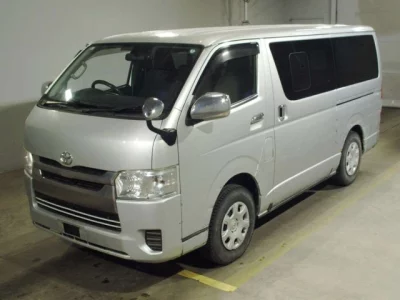 Toyota HiAce Van