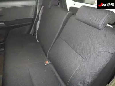 Toyota BB  с аукциона в Японии